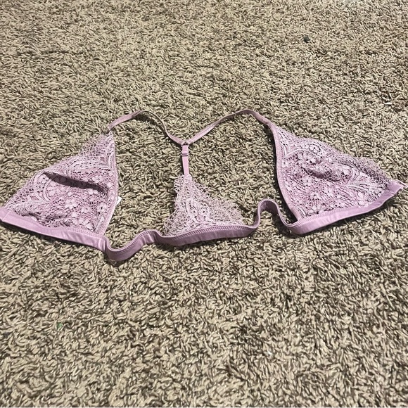 Victoria’s Secret bralette size small - Picture 2 of 2